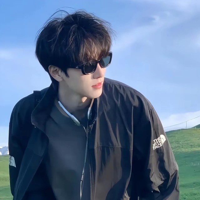 云间小鹿🦌的直播间封面