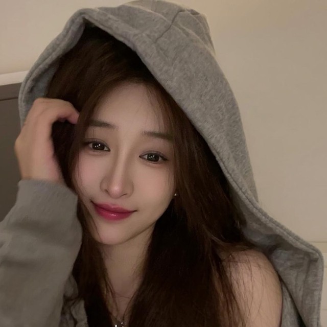 苏小在在的直播间封面