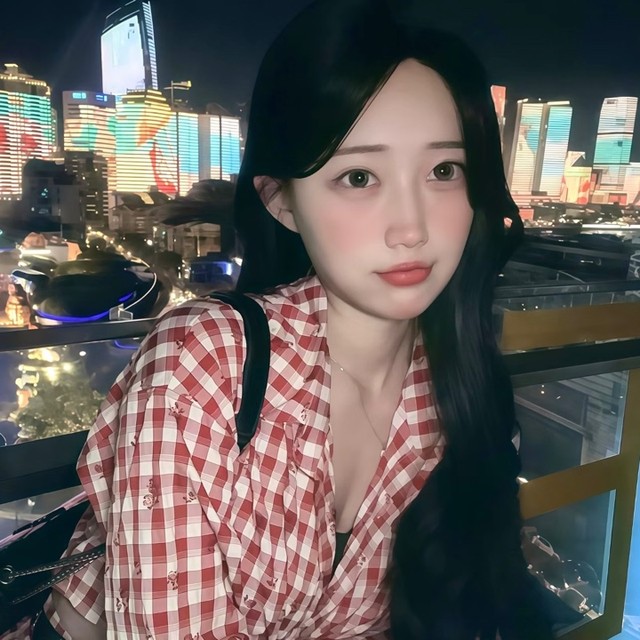 小西几的直播间封面