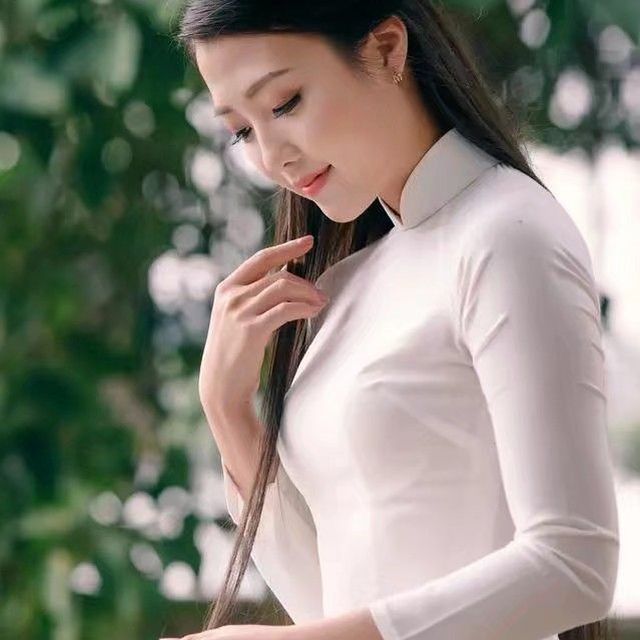 栀子的直播间封面