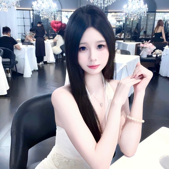平时乖 偶尔坏的直播间封面