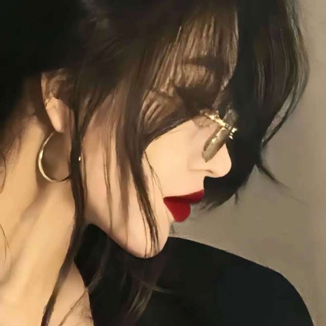 ♛六六♛的直播间封面