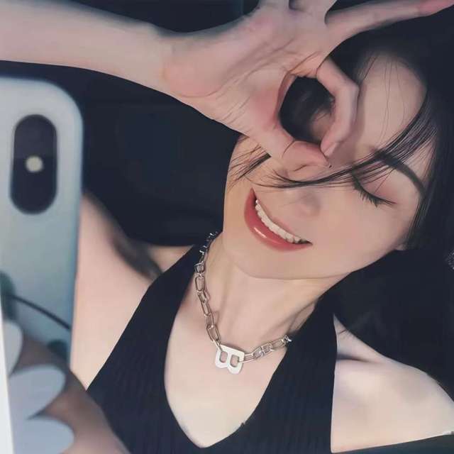 大夫人新人的直播间封面