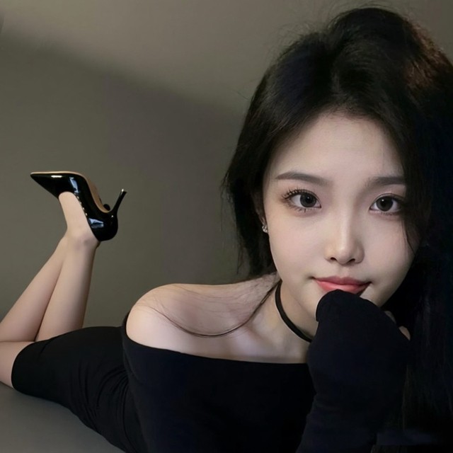 灯泡💡的直播间封面