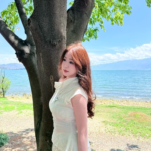 小鱼宝饱🎤🎶🎵的直播间封面