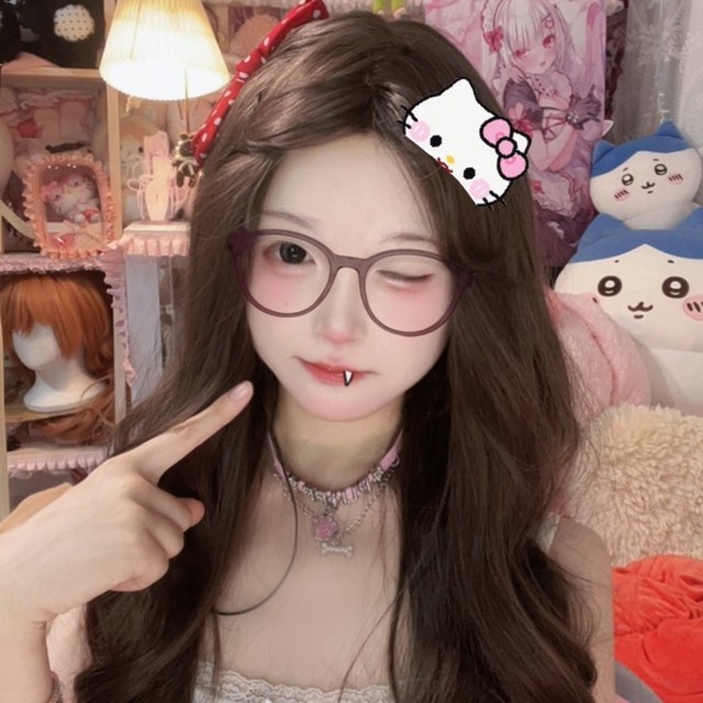 糯糯>𐋣<的直播间封面