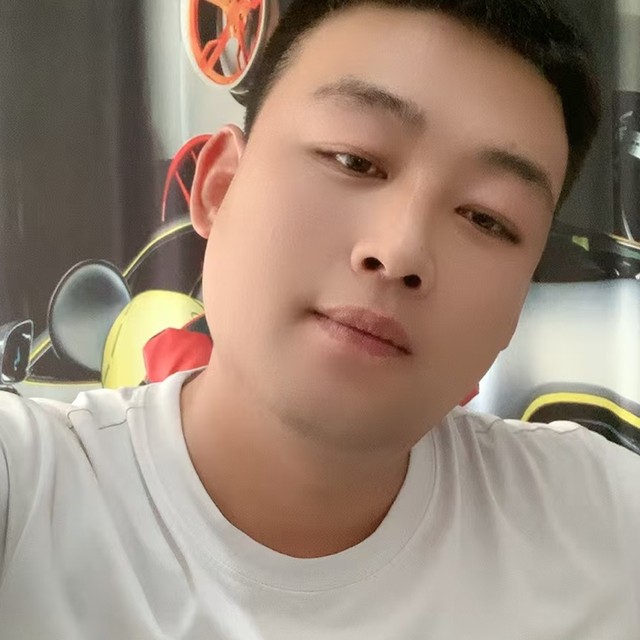 公子的直播间封面