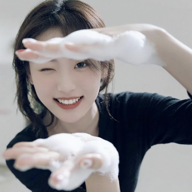 momo🐨的直播间封面