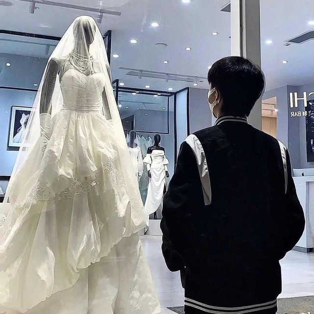 初恋的直播间封面