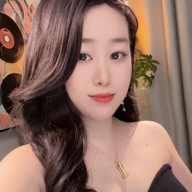 Ch 兜兜的直播间封面