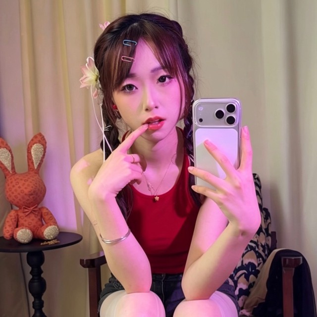 橙橙子超甜的直播间封面