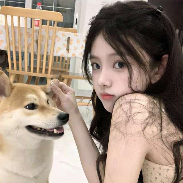 小秘书的直播间封面