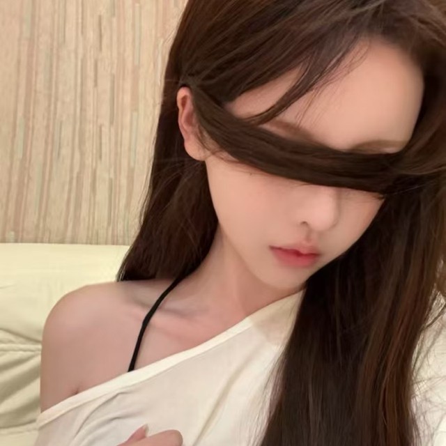 唐梦的直播间封面