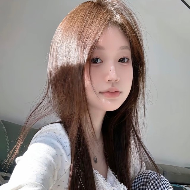 小阿花的直播间封面