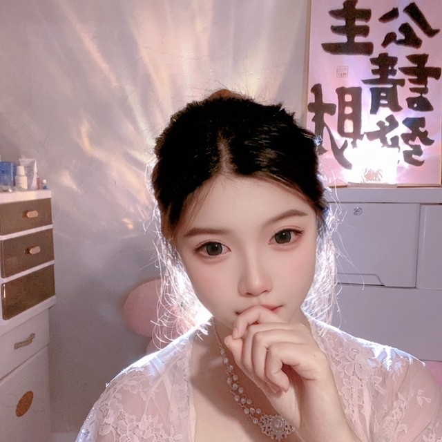灿灿狂飙登三轮❤️的直播间封面