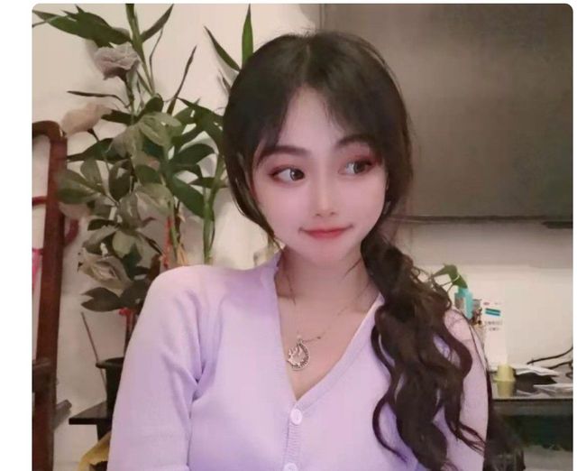 yi直在等妳的直播间封面