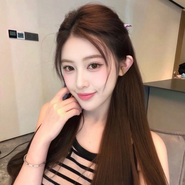 江婉的直播间封面