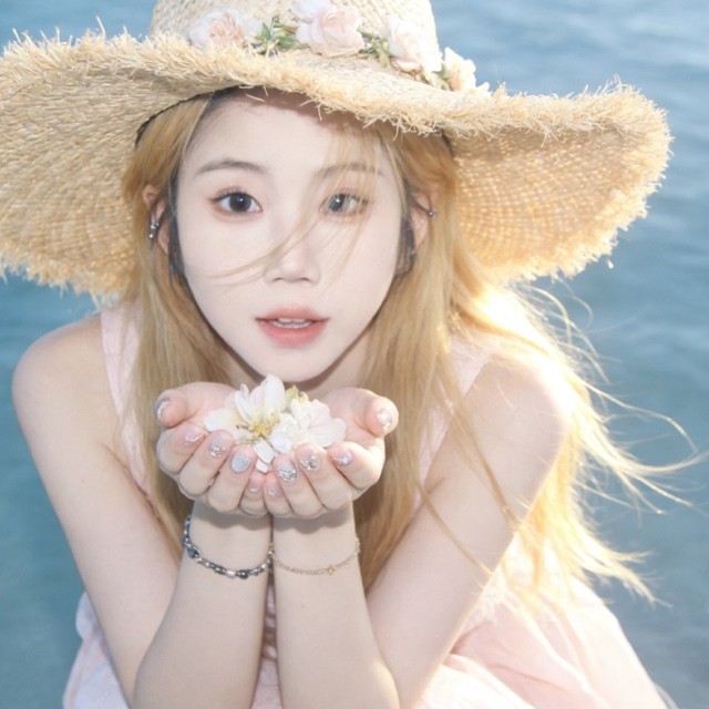 诺诺Noomi的直播间封面