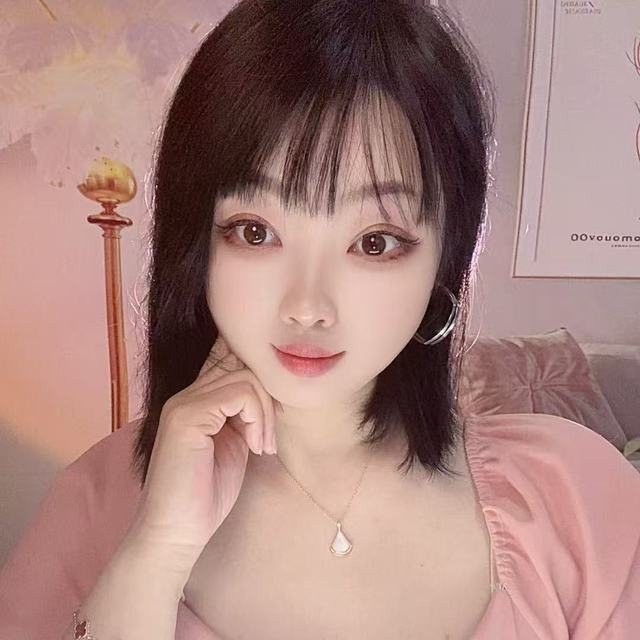 小鱼🐟的直播间封面