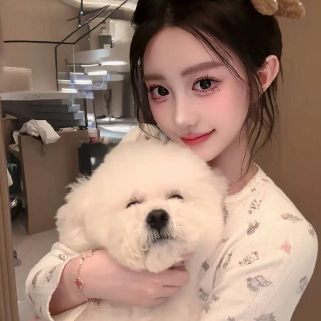 一只小团团的直播间封面