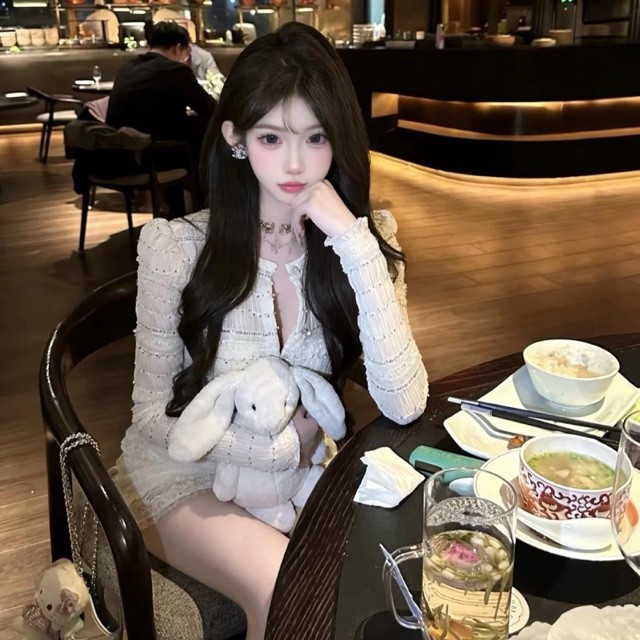 灿灿（跳舞版）的直播间封面