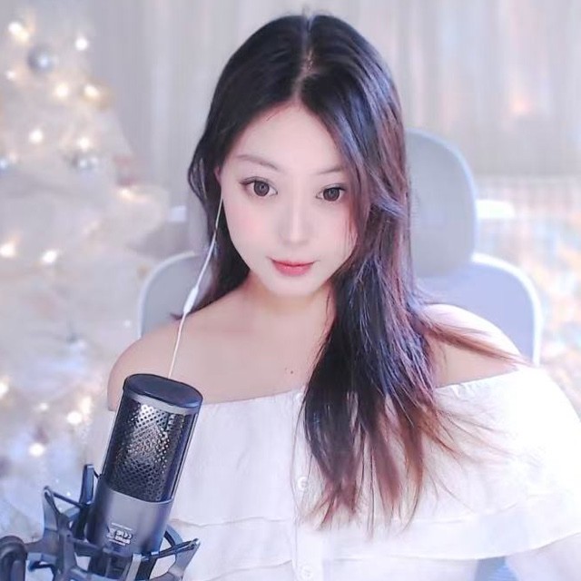 发发的直播间封面