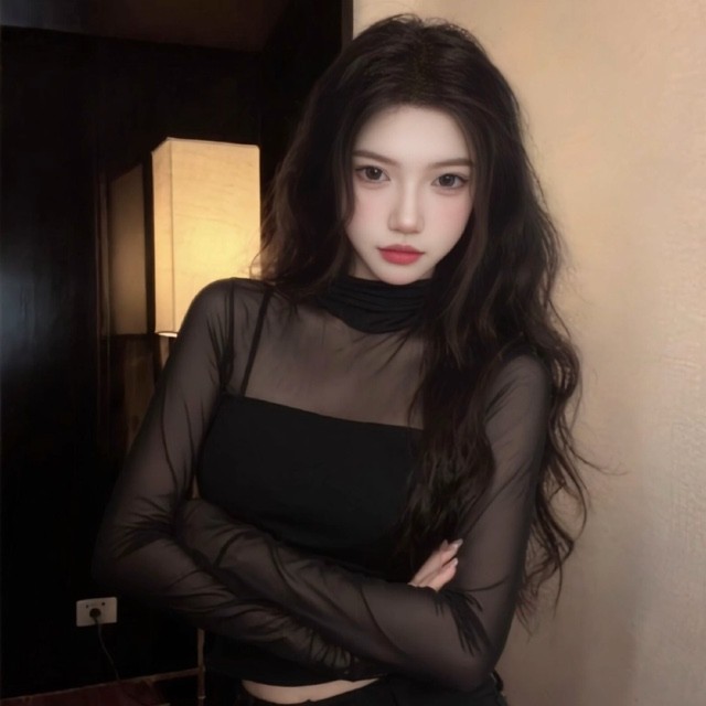 灿灿❤️偷猪那女的的直播间封面