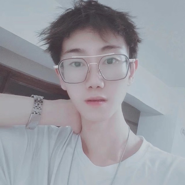 大宝祝傻鱼生日快乐的直播间封面